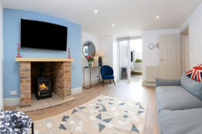 Apartment West with free parking